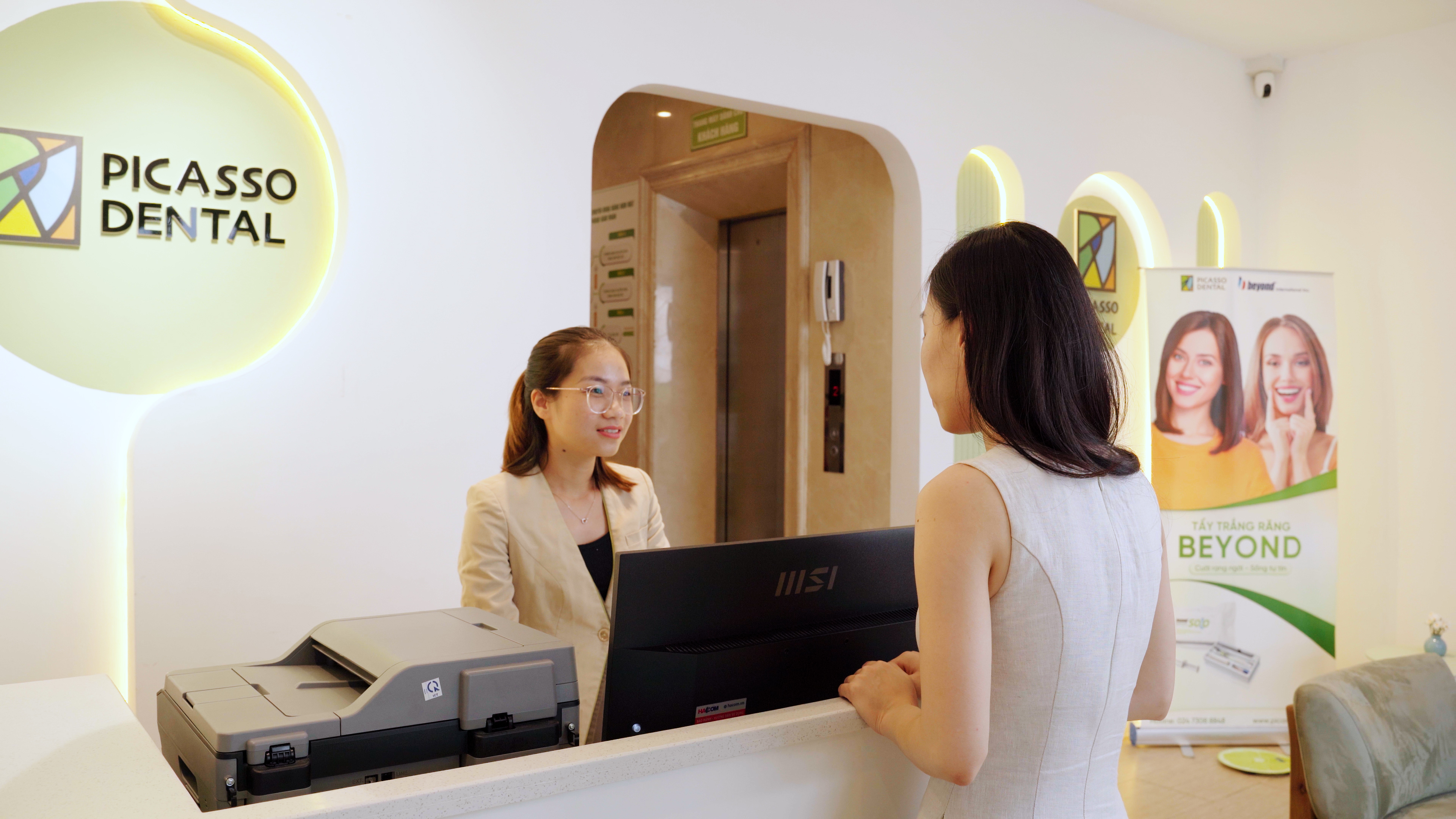 Picasso Dental Westlake -- Hanoi Clinic Review